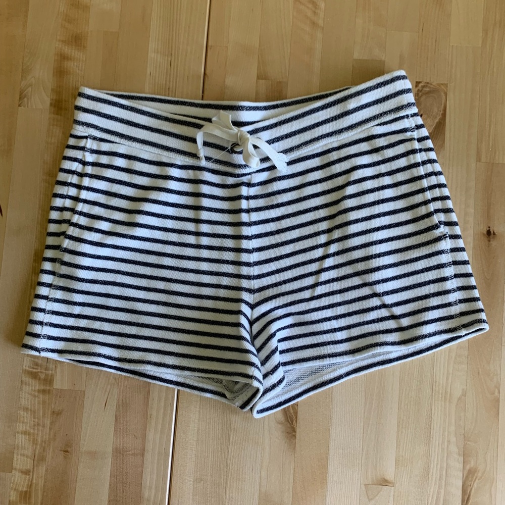 J Crew Shorts Navy Stripe